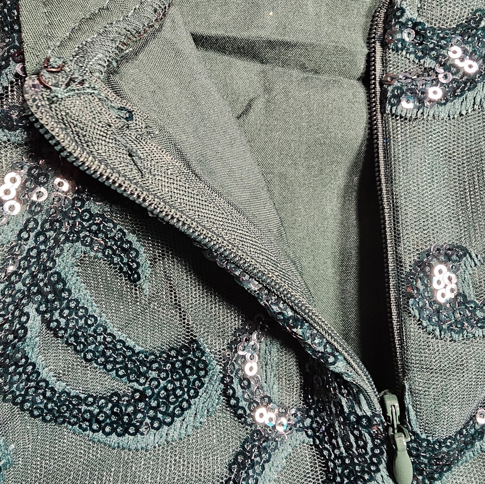 PromGirl Green Sequin Halter A-Line Mini Dress Size Medium NWT - Picture 14 of 16